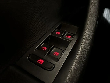 Volkswagen Polo, 2020г, передний привод, механика