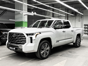 Toyota Tundra, 2024г., полный привод, автомат