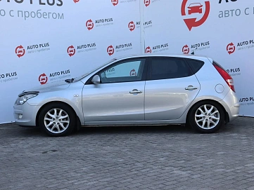 Hyundai i30, 2009г, передний привод, механика