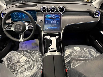 Mercedes-Benz GLC, 2025г, полный привод, автомат