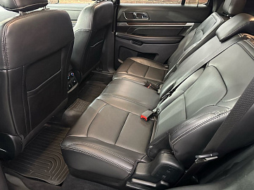 Ford Explorer, 2019г, полный привод, автомат
