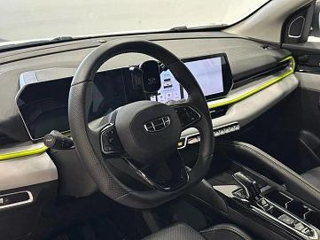 Geely Coolray, 2023г, передний привод, робот