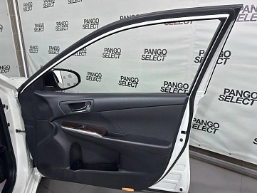 Toyota Camry, 2016г, передний привод, автомат