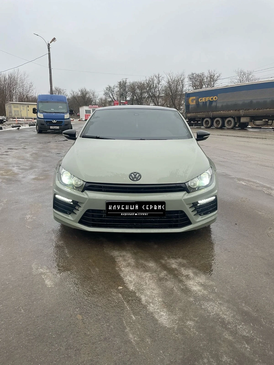 Volkswagen Scirocco, 2011г., передний привод, робот