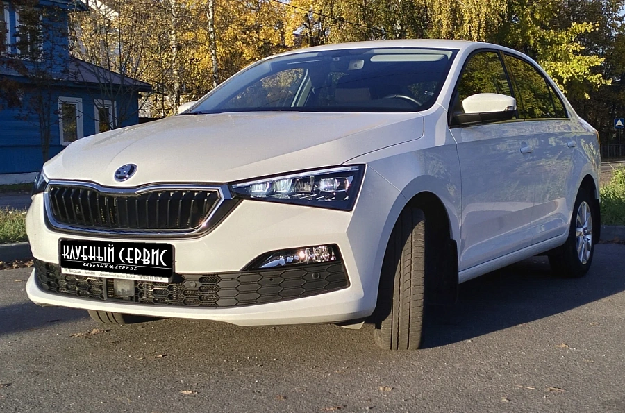 Skoda Rapid, 2021г., передний привод, робот
