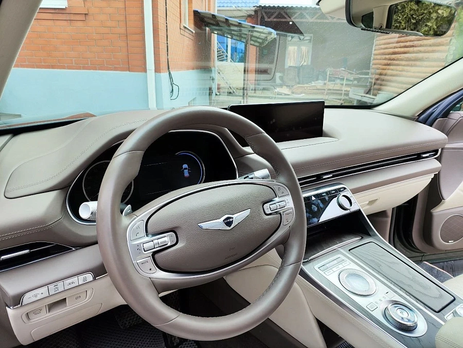 Genesis GV80, 2021г., задний привод, автомат