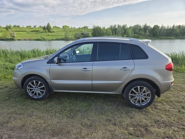 Renault Koleos, 2012г, полный привод, автомат