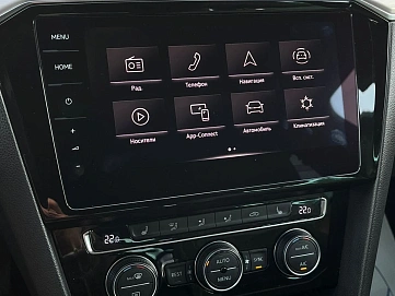 Volkswagen Passat, 2019г, полный привод, робот