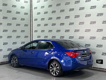 Toyota Corolla, 2017г, передний привод, автомат
