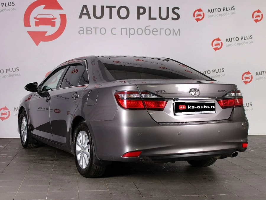 Toyota Camry, 2016г., передний привод, автомат