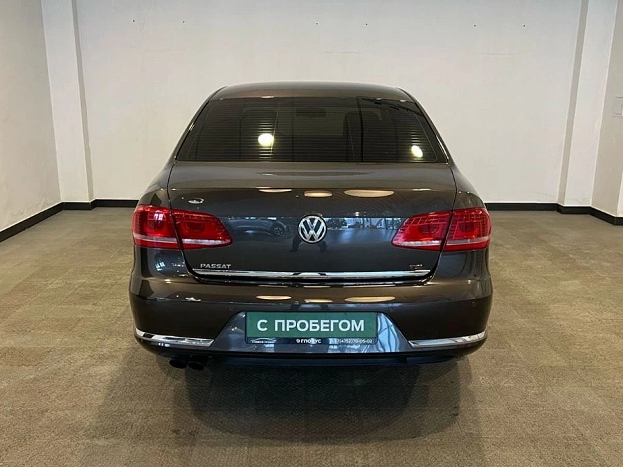 Volkswagen Passat, 2012г., передний привод, автомат
