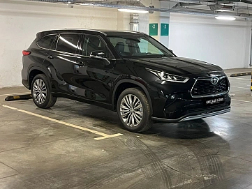 Toyota Highlander, 2024г, полный привод, автомат