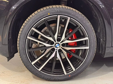 BMW X5, 2024г, полный привод, автомат
