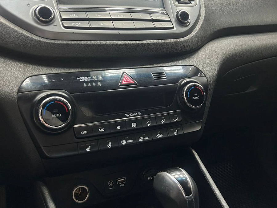 Hyundai Tucson, 2016г., полный привод, робот