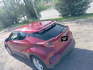 Toyota C-HR, 2018г, передний привод, вариатор