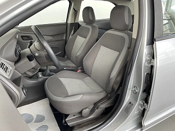 Chevrolet Cobalt, 2013г, передний привод, механика
