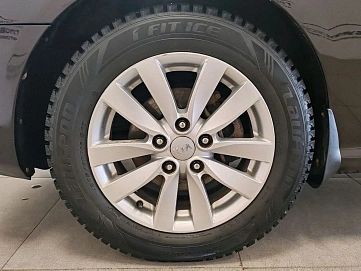 Hyundai Elantra, 2008г, передний привод, механика