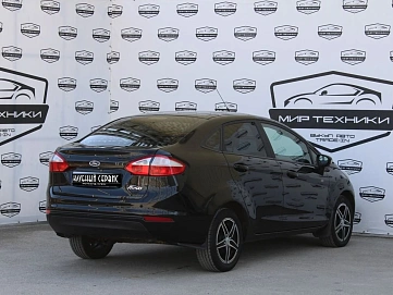 Ford Fiesta, 2016г, передний привод, робот