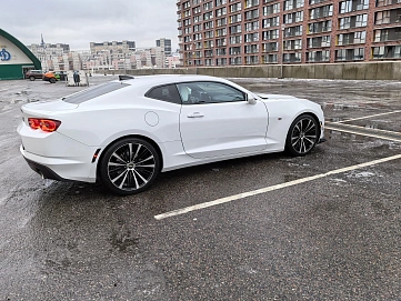 Chevrolet Camaro, 2021г, задний привод, автомат