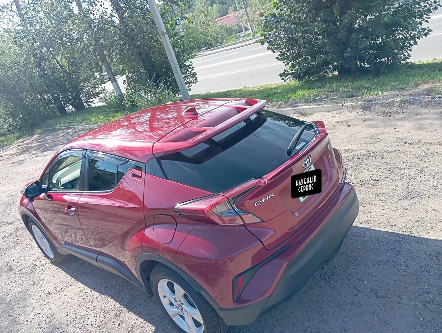 Toyota C-HR, 2018г., передний привод, вариатор