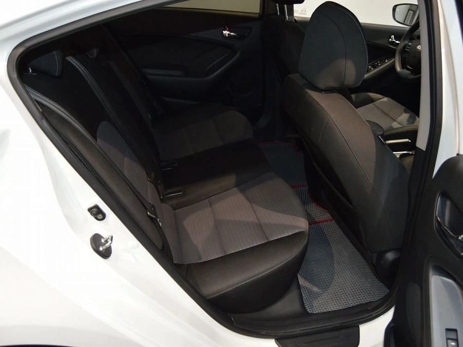 Kia Cerato, 2017г., передний привод, механика