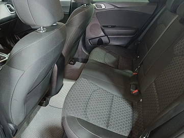 Kia Ceed, 2020г, передний привод, автомат