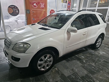 Mercedes-Benz M-Класс, 2005г, полный привод, автомат