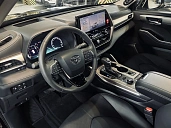 Toyota Highlander, 2025г., полный привод, автомат