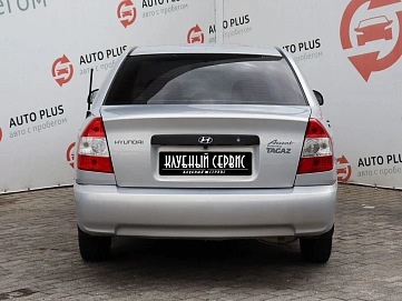 Hyundai Accent, 2010г, передний привод, механика