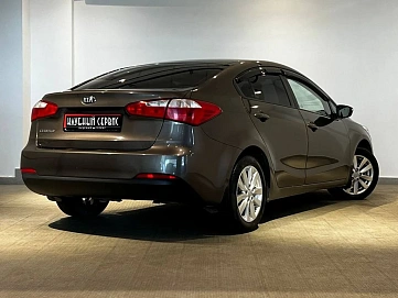 Kia Cerato, 2013г, передний привод, автомат