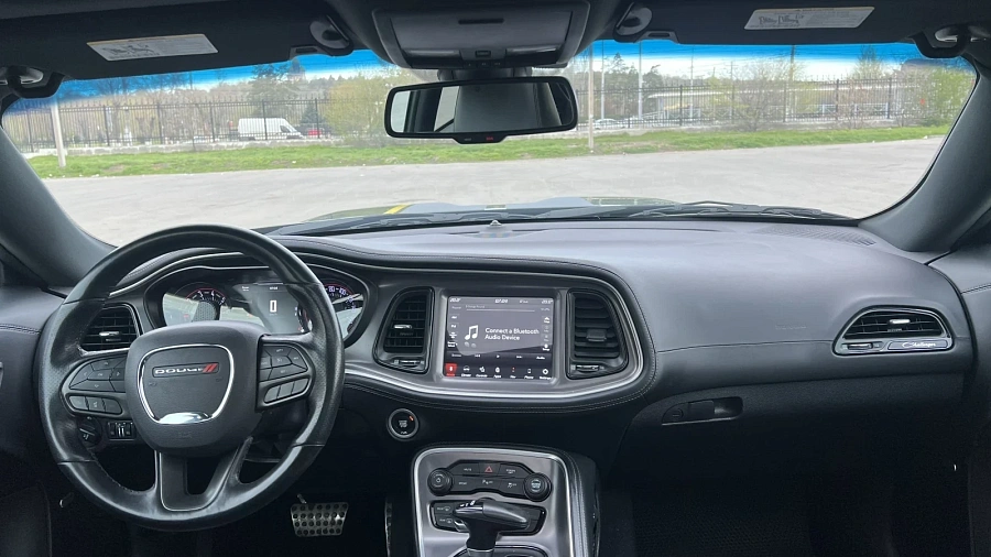 Dodge Challenger, 2020г., задний привод, автомат
