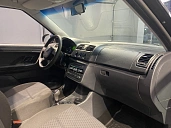 Skoda Fabia, 2011г., передний привод, механика