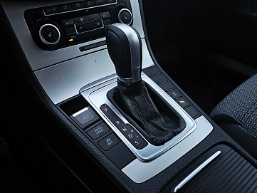 Volkswagen Passat CC, 2011г, передний привод, робот