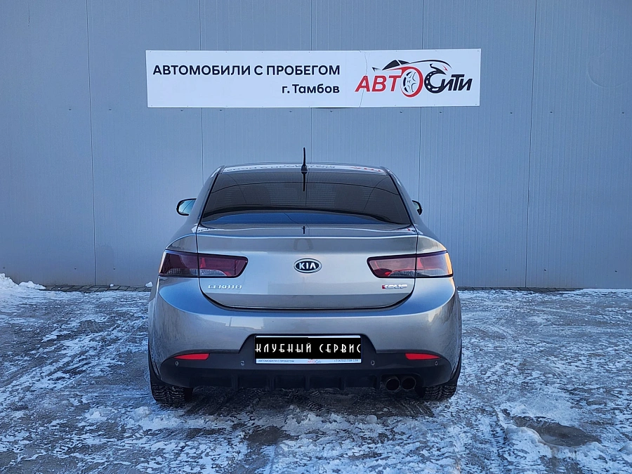 Kia Cerato, 2011г., передний привод, автомат