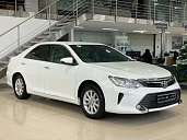 Toyota Camry, 2015г., передний привод, автомат