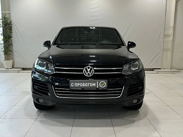 Volkswagen Touareg, 2011г, полный привод, автомат