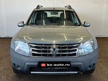 Renault Duster, 2012г, полный привод, механика
