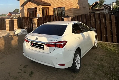 Toyota Corolla, 2014г, передний привод, вариатор