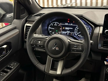 Mitsubishi L200, 2025г, полный привод, автомат