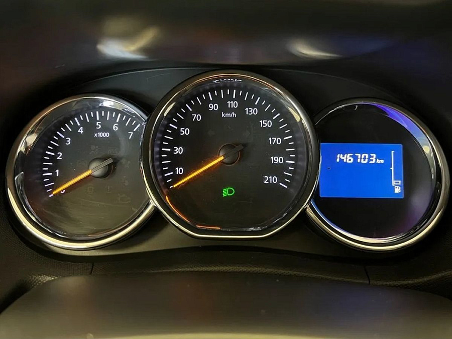 Renault , 2015г., передний привод, автомат