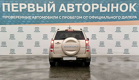 Suzuki , 2010г., передний привод, автомат