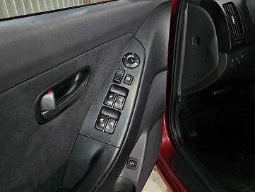 Hyundai Elantra, 2008г, передний привод, автомат