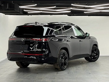 Volkswagen Teramont, 2025г, полный привод, робот