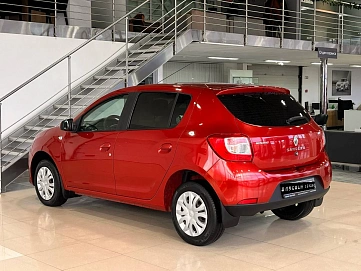 Renault Sandero, 2014г, передний привод, механика