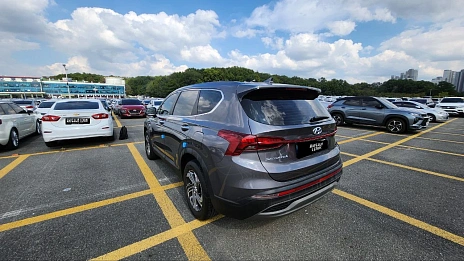 Hyundai Santa Fe, 2020г, передний привод, робот