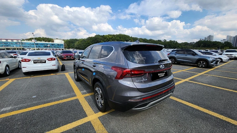 Hyundai Santa Fe, 2020г., передний привод, робот