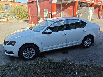 Skoda Octavia, 2020г, передний привод, автомат