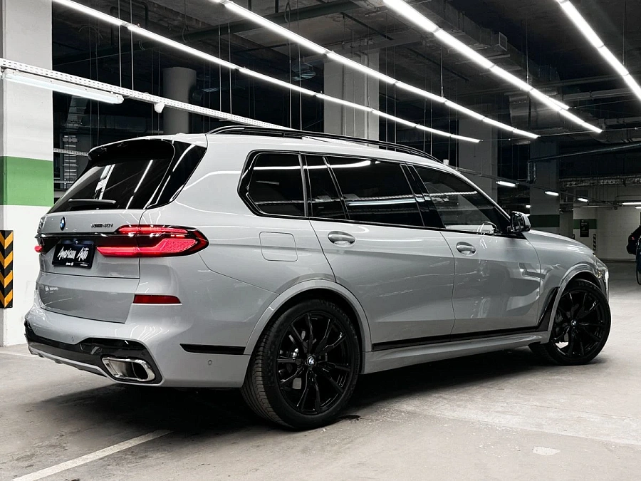 BMW X7, 2022г., полный привод, автомат