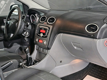 Ford Focus, 2010г, передний привод, механика