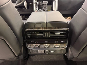 Toyota Land Cruiser, 2025г, полный привод, автомат